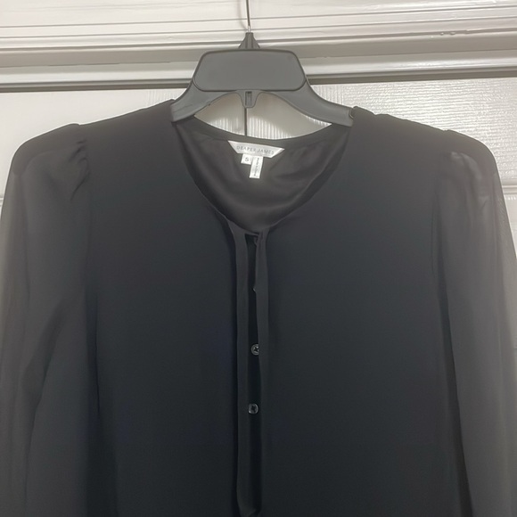 NWT Draper James Ladies Tie Neck Flounce Shift Dress Size Small. Color. Black - Picture 4 of 10